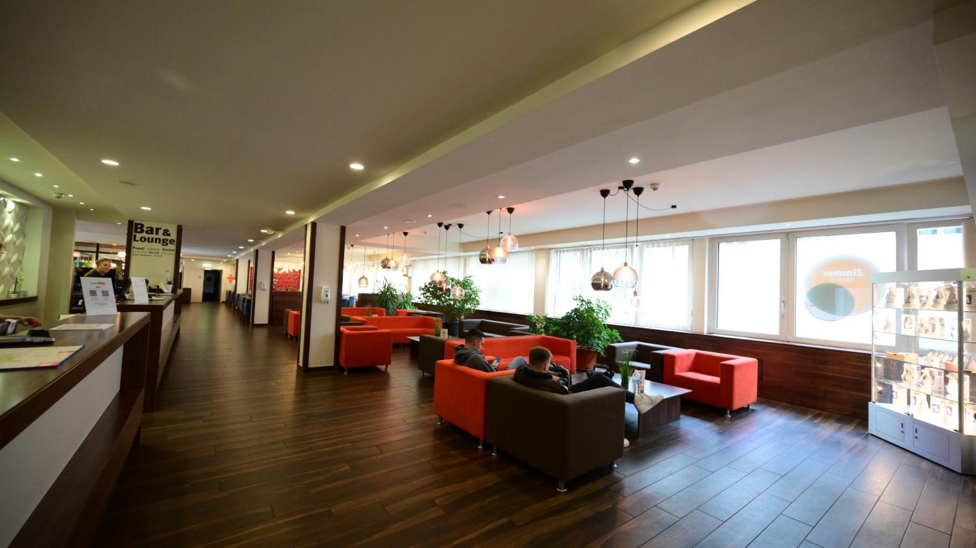 Motel Plus Berlin Отель Берлин