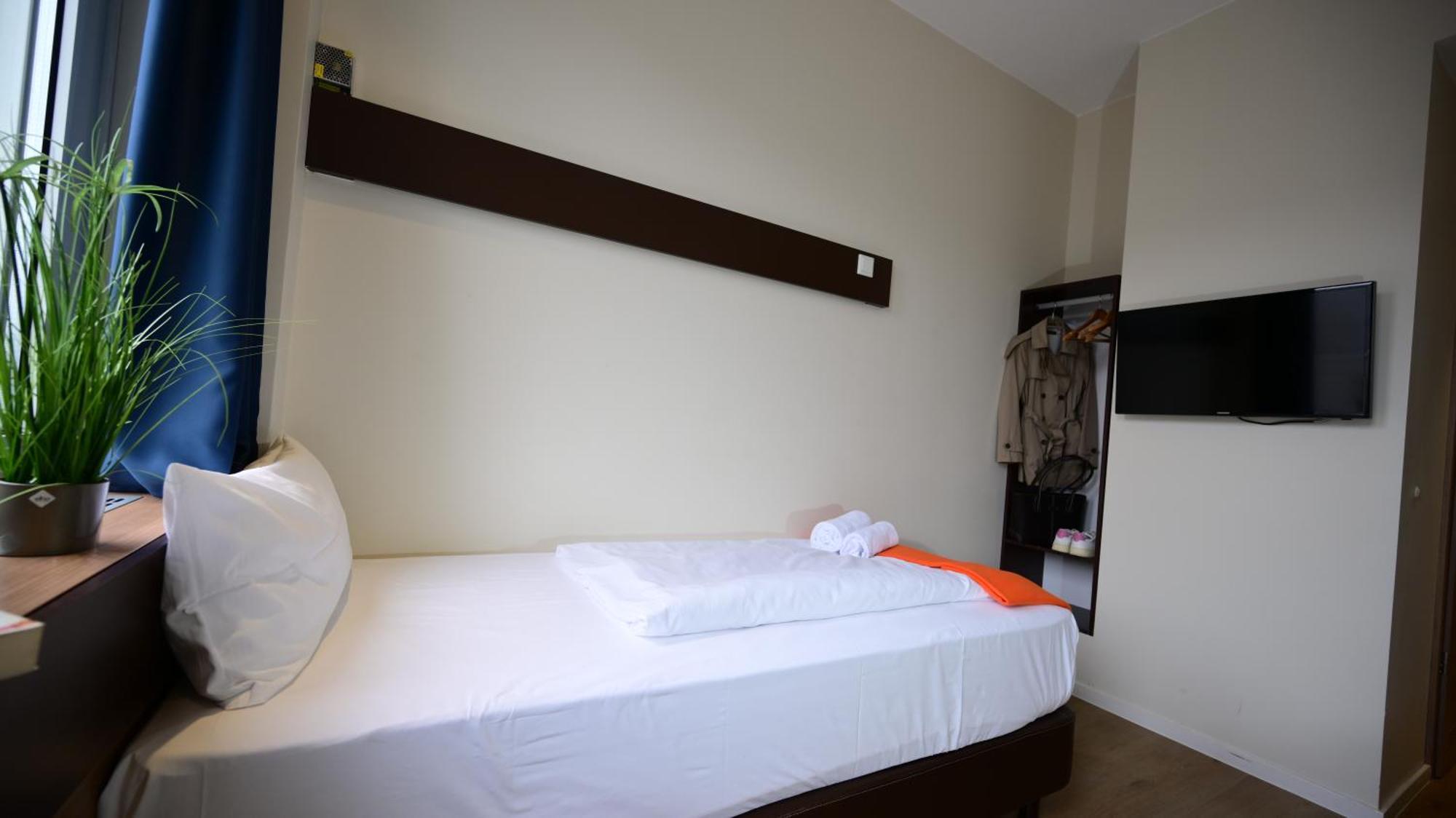 Отель Motel Plus Berlin Берлин