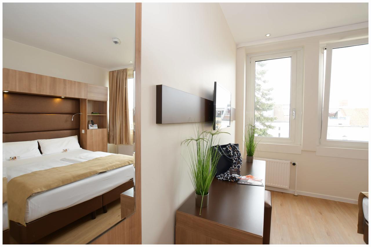 Отель Motel Plus Berlin Берлин